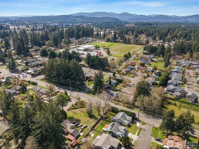 1910 Bowman Avenue NW, Olympia, WA 98502