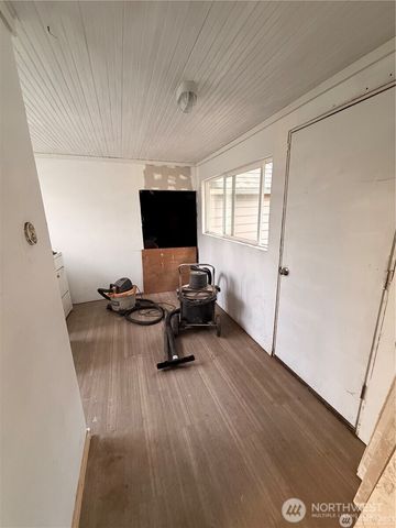 1910 Bowman Avenue NW, Olympia, WA 98502