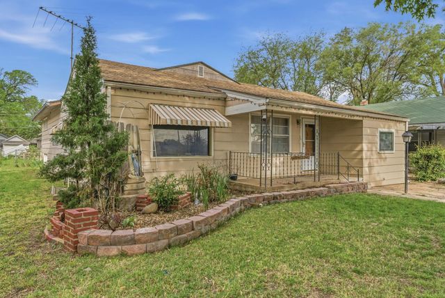 2327 N Market St, Wichita, KS 67219