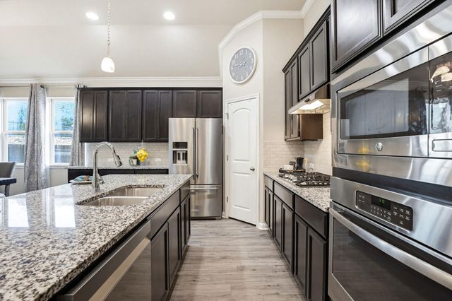165 Senna DR, Dripping Springs, TX 78620