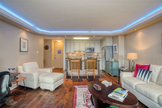 3883 Turtle Creek Boulevard 1811, Dallas, TX 75219