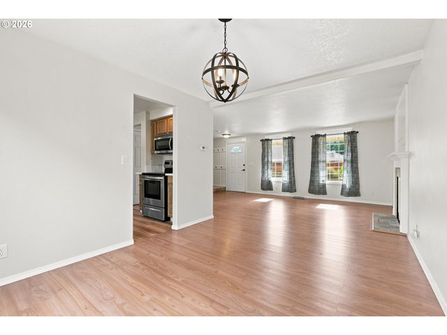 9116 Ne 111TH Ave, Vancouver, WA 98662