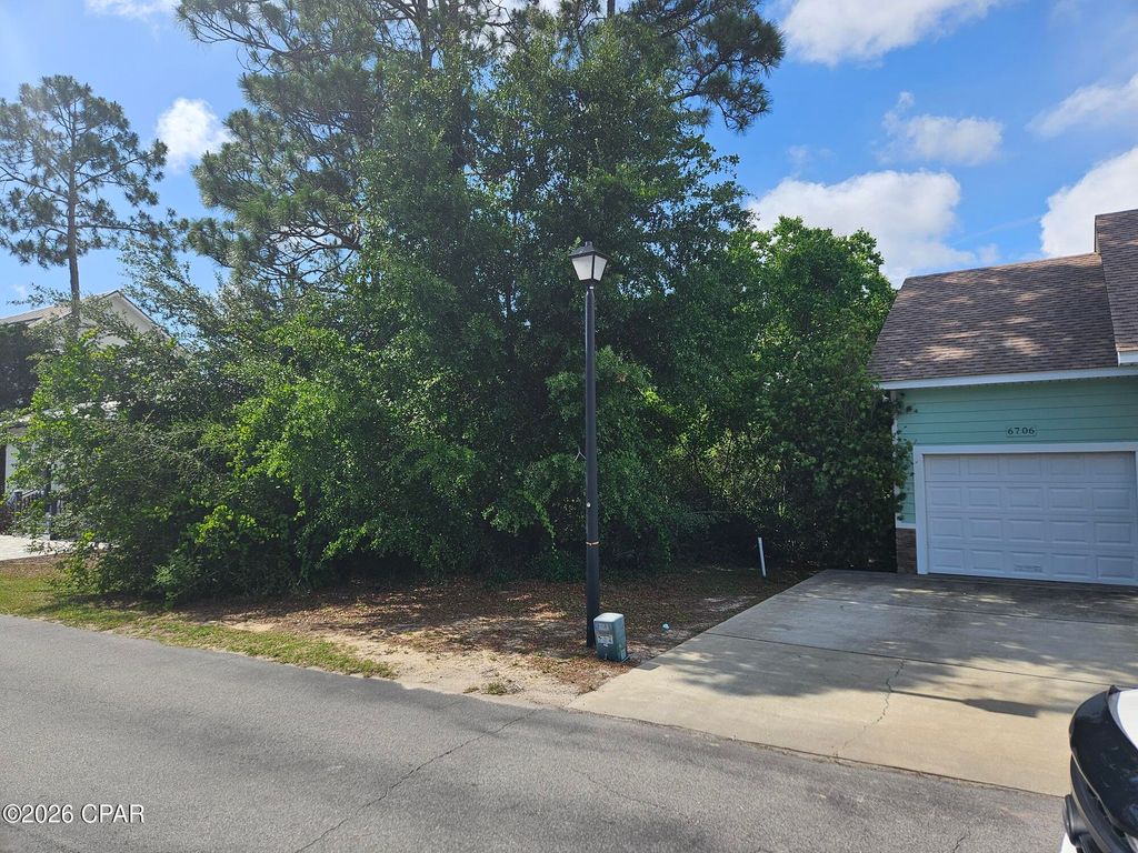Image 3 of property listing at 6716 Harbour Boulevard, Panama City Beach, FL 32407