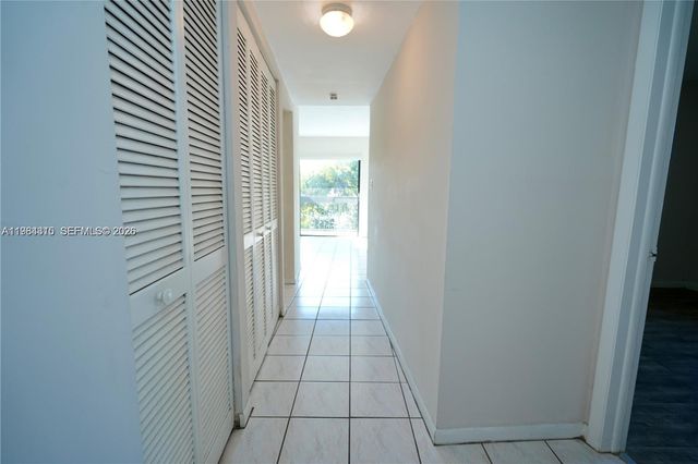 5201 Orduna Dr 12, Coral Gables, FL 33146