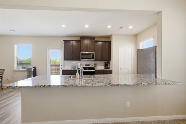 292 Wandering Stream Way, Princeton, TX 75407