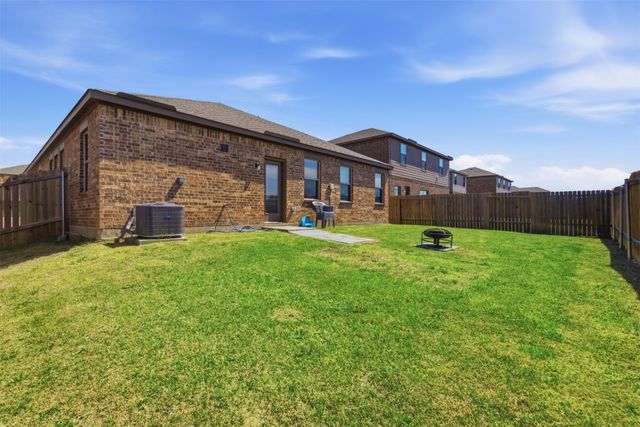 292 Wandering Stream Way, Princeton, TX 75407
