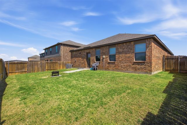 292 Wandering Stream Way, Princeton, TX 75407