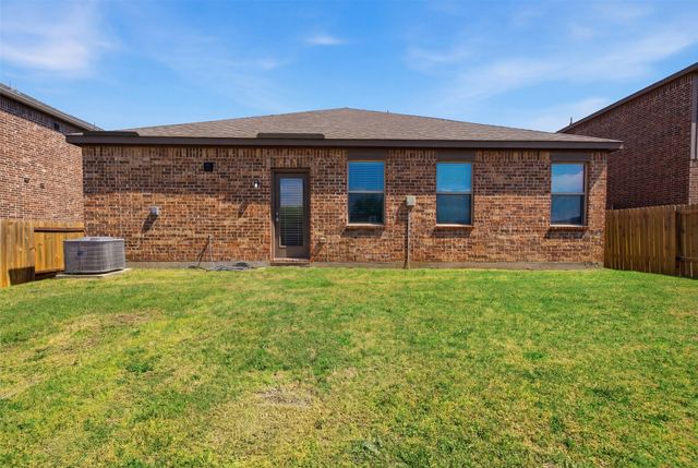 292 Wandering Stream Way, Princeton, TX 75407