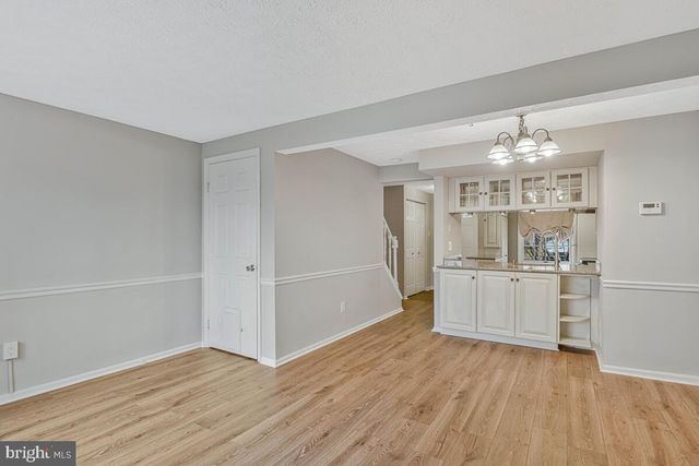 8524 BLUE ROCK LN, Lorton, VA 22079