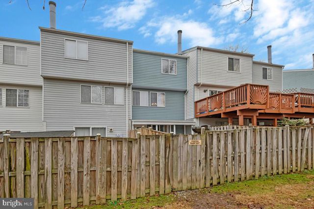 8524 BLUE ROCK LN, Lorton, VA 22079