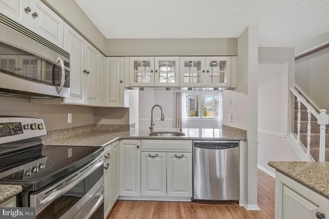 8524 BLUE ROCK LN, Lorton, VA 22079