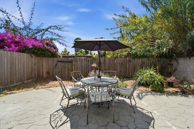 1957 Grand Avenue, Ventura, CA 93003