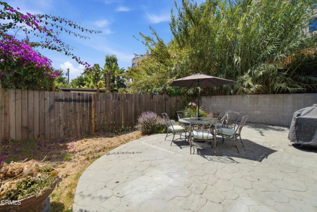 1957 Grand Avenue, Ventura, CA 93003
