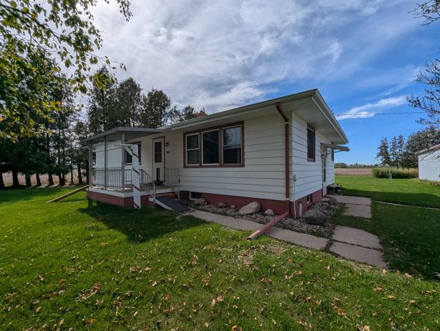 1409 N Crawford Road, Turner, MI 48765