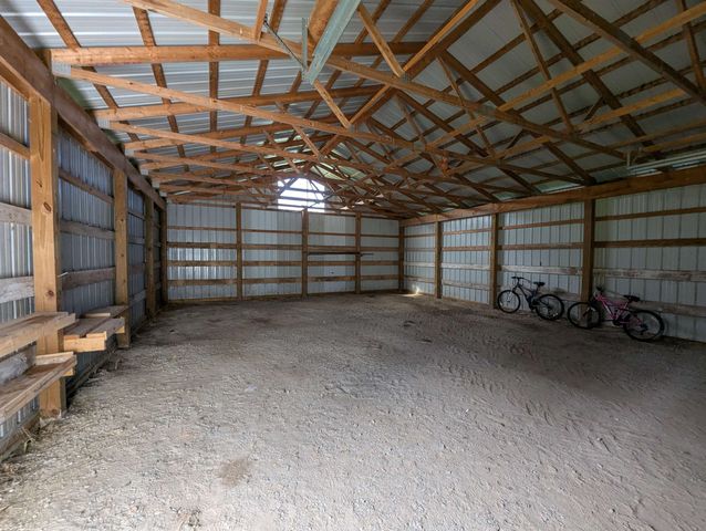 1409 N Crawford Road, Turner, MI 48765