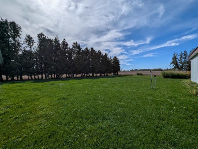 1409 N Crawford Road, Turner, MI 48765