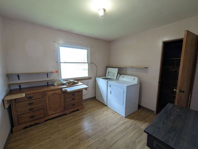 1409 N Crawford Road, Turner, MI 48765