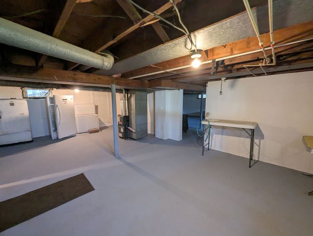 1409 N Crawford Road, Turner, MI 48765