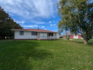 1409 N Crawford Road, Turner, MI 48765