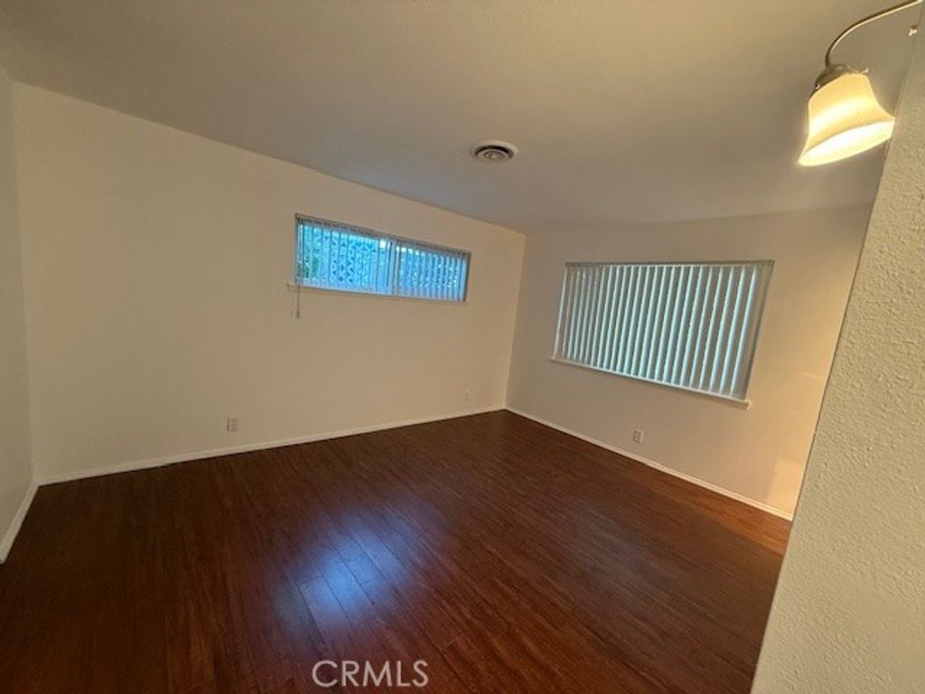 Image 12 of property listing at 43441 Acacia, Hemet, CA 92544