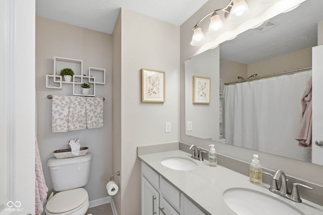 16125 Lavina Lane, Fishers, IN 46040