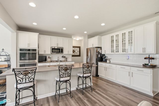 16125 Lavina Lane, Fishers, IN 46040