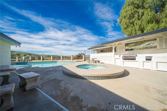 11891 San Timoteo Canyon, Redlands, CA 92373