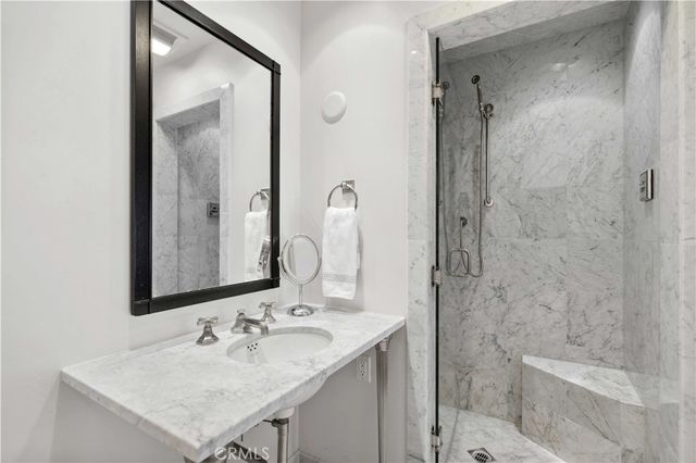 1030 Bayside Cove 702, Newport Beach, CA 92660