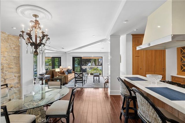 1030 Bayside Cove 702, Newport Beach, CA 92660