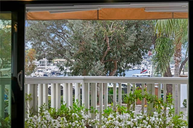 1030 Bayside Cove 702, Newport Beach, CA 92660