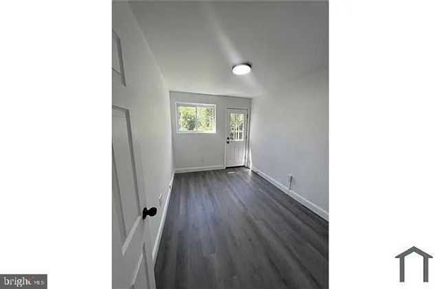 104 OAK AVE, Lansdowne, PA 19050