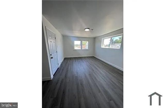 104 OAK AVE, Lansdowne, PA 19050