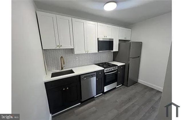 104 OAK AVE, Lansdowne, PA 19050