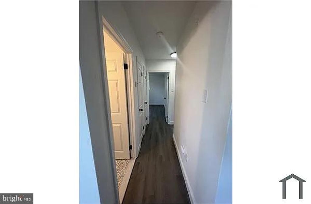 104 OAK AVE, Lansdowne, PA 19050