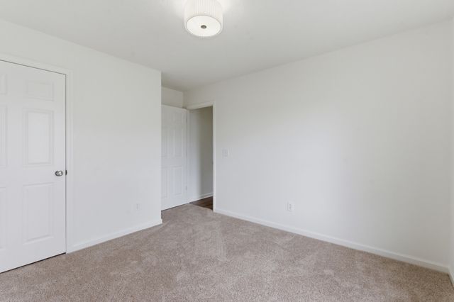 327 June Dr, Lebanon, TN 37087