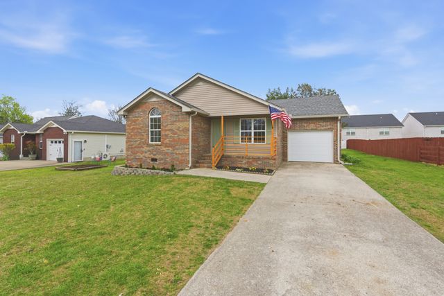 327 June Dr, Lebanon, TN 37087