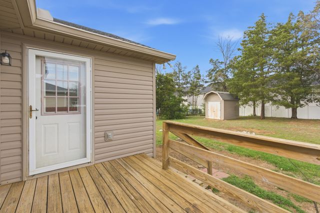 327 June Dr, Lebanon, TN 37087