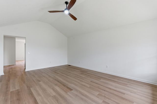 327 June Dr, Lebanon, TN 37087