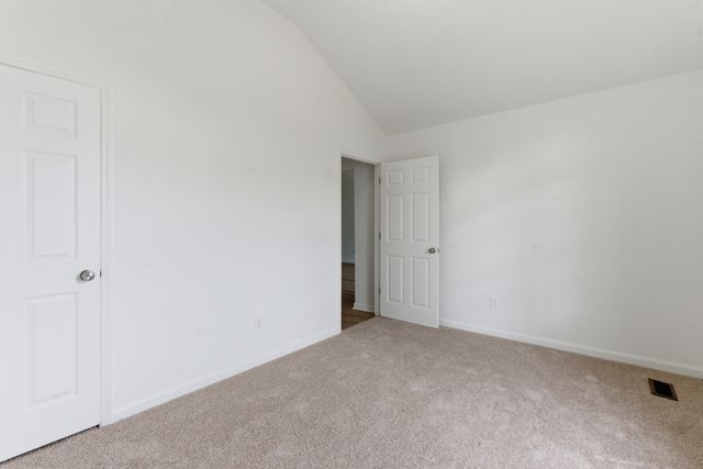 327 June Dr, Lebanon, TN 37087