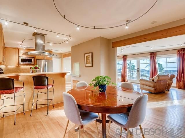 1114 Skylark, La Jolla, CA 92037