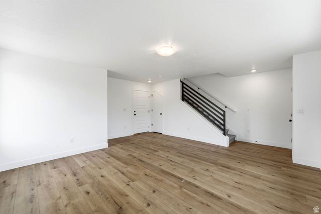 144 CHAMBORD CT, Sandy, UT 84070