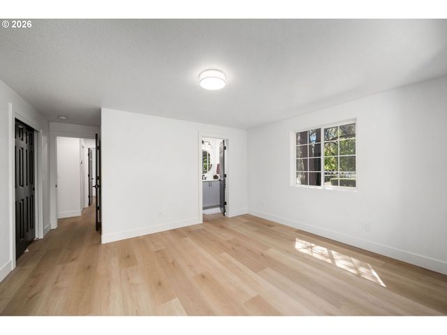 11572 SHELBY ROSE Dr, Oregon City, OR 97045
