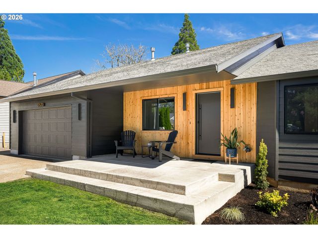 11572 SHELBY ROSE Dr, Oregon City, OR 97045