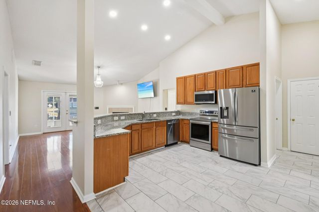 2447 COACHMAN LAKES Drive, Jacksonville, FL 32246