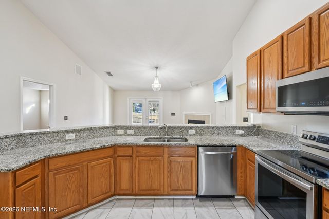 2447 COACHMAN LAKES Drive, Jacksonville, FL 32246