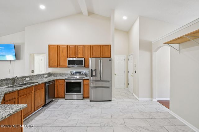 2447 COACHMAN LAKES Drive, Jacksonville, FL 32246