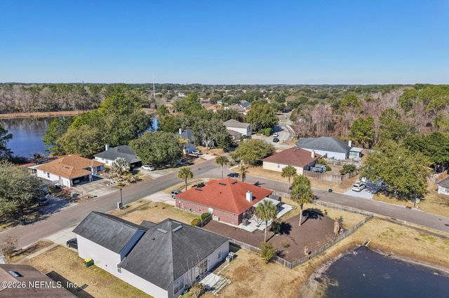 2447 COACHMAN LAKES Drive, Jacksonville, FL 32246