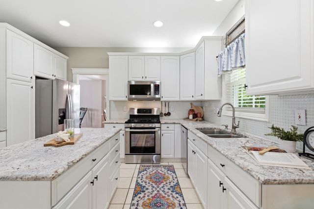 5069 Heath Gate Drive, New Albany, OH 43054