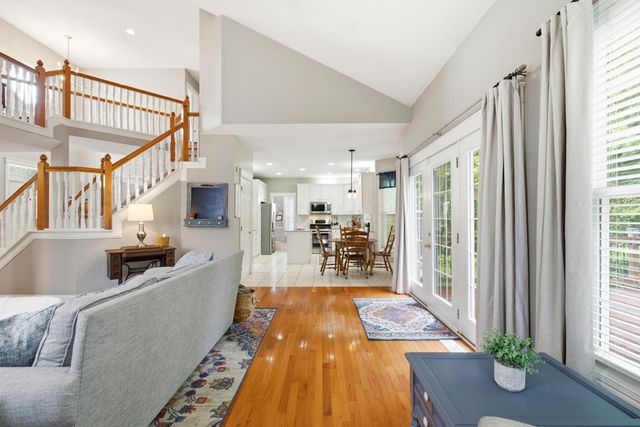 5069 Heath Gate Drive, New Albany, OH 43054