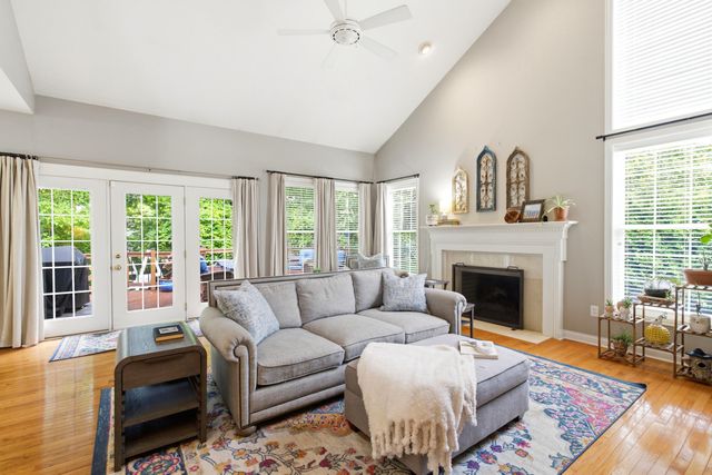 5069 Heath Gate Drive, New Albany, OH 43054